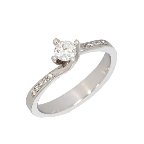 Solitaire Ring with a Few Side Stones