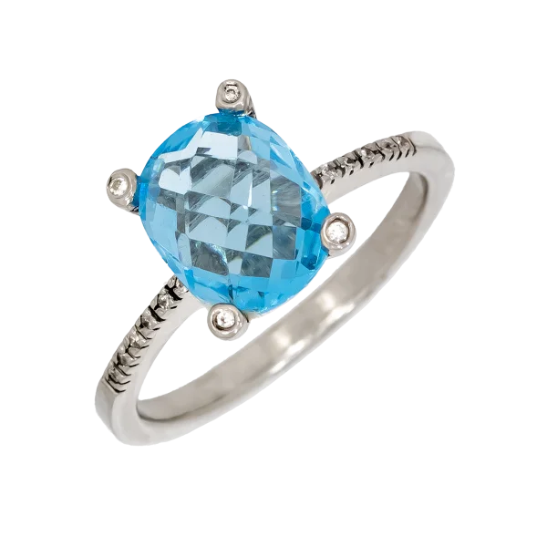 14K Ring with Blue Topaz