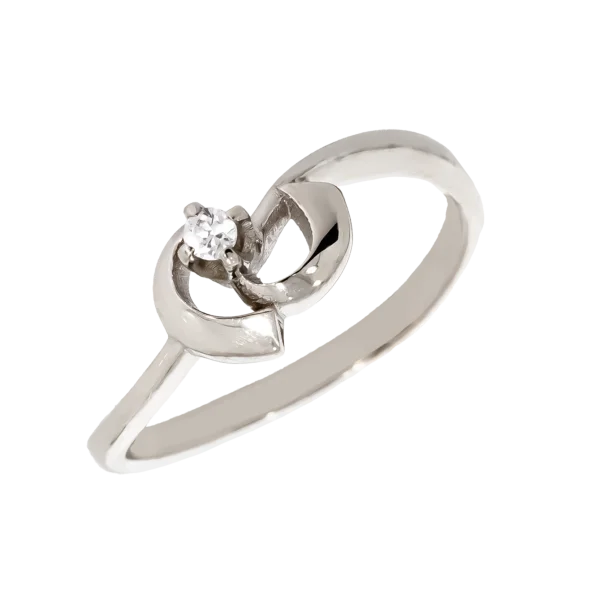 18K Solitaire Ring with Diamond