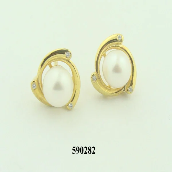 14K Goldene Ohrstecker mit Perle