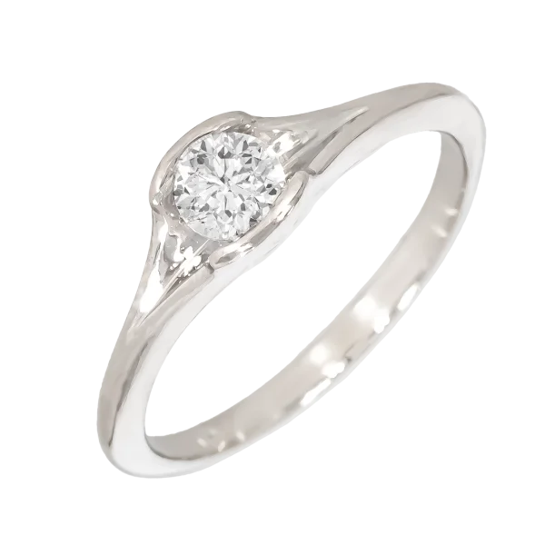 18K Solitärring mit Diamant