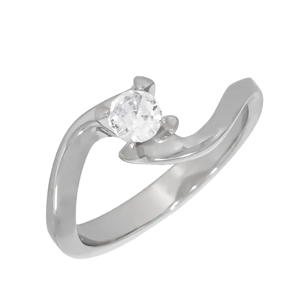 18K Solitaire Ring with Diamond